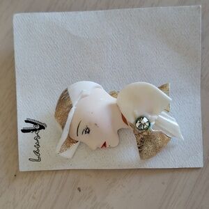 Clay Brooch